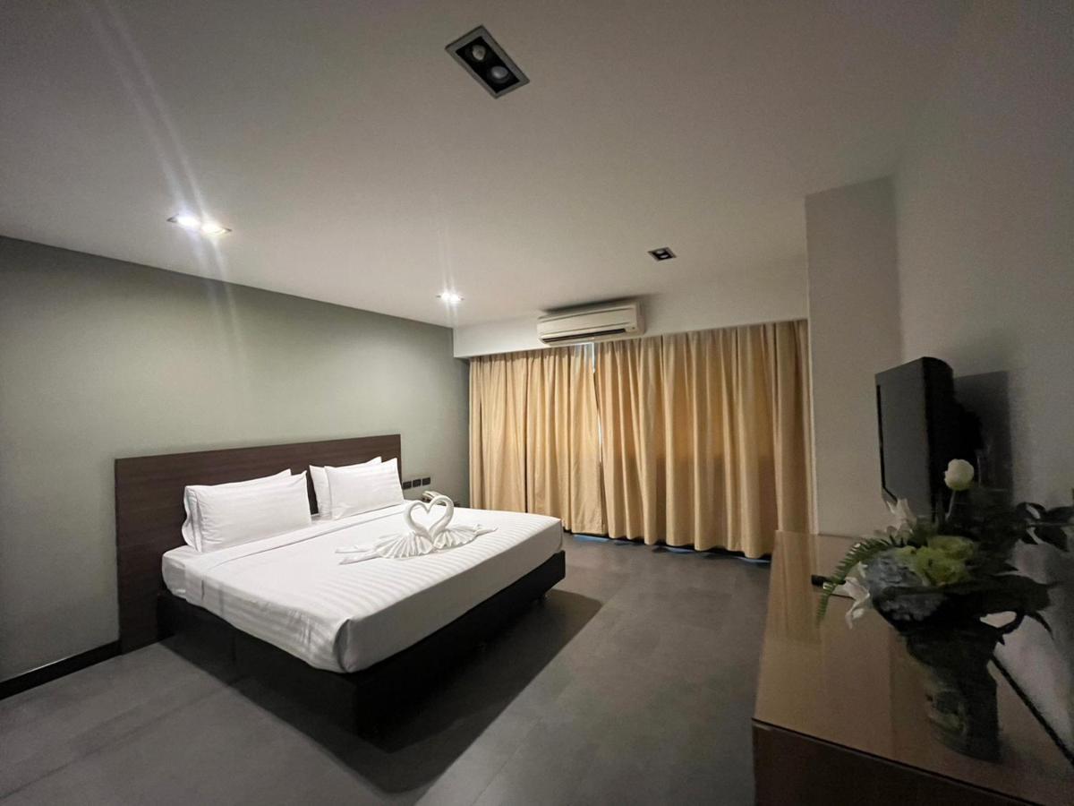 Hotel 14 Living Bangkok Exterior foto