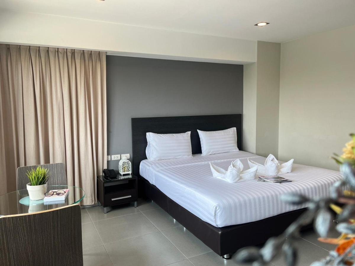 Hotel 14 Living Bangkok Exterior foto