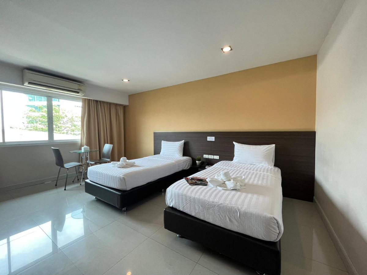 Hotel 14 Living Bangkok Exterior foto
